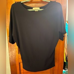 Michael Kohrs black stretchy dolman top
